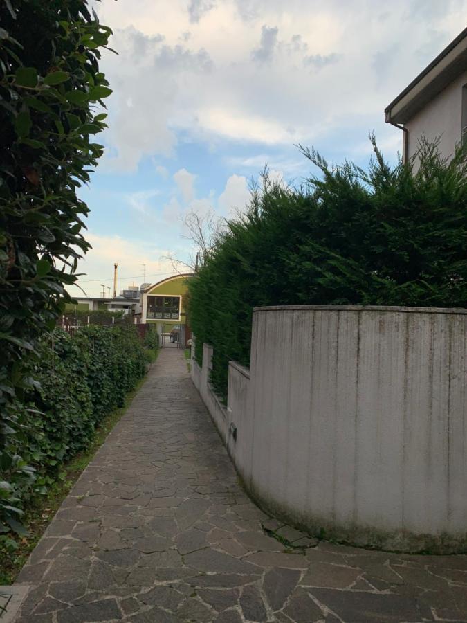 B&B Verona Business And Fun G B Rossi Friendly ภายนอก รูปภาพ