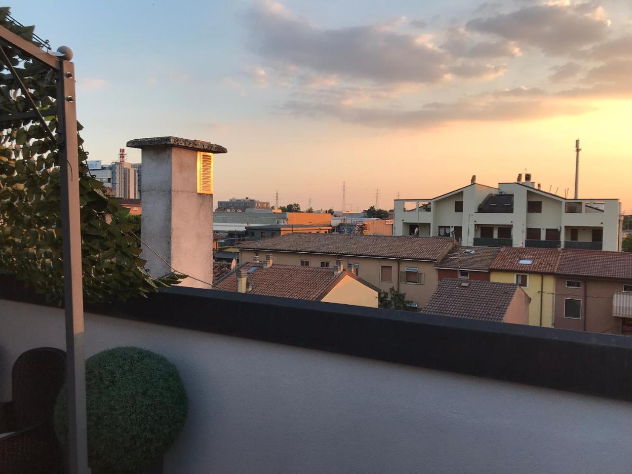 B&B Verona Business And Fun G B Rossi Friendly ภายนอก รูปภาพ